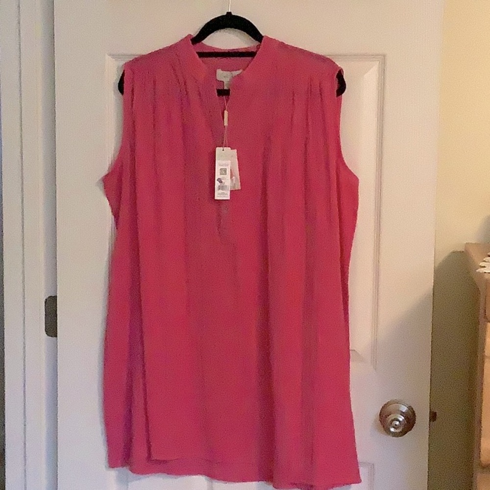 Fuchsia tunic sleeveless top by Charlie Paige